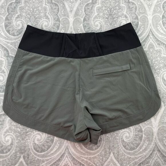 Womens Athleta Ascender Shorts - Picture 2 of 3